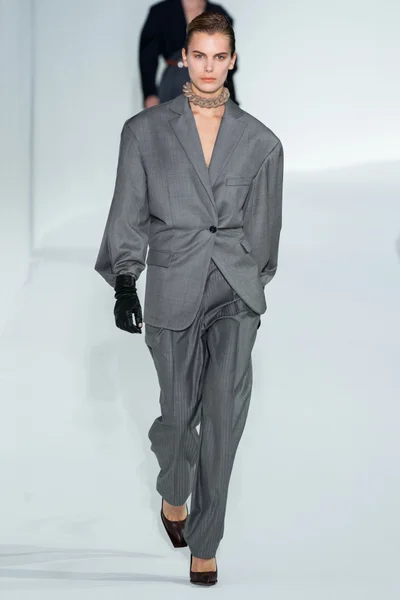 Look 1